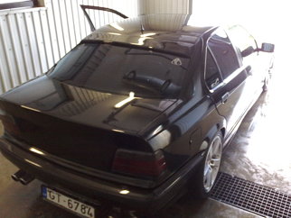 BMW smukulitis , 1991 BMW smukulitis , 1991