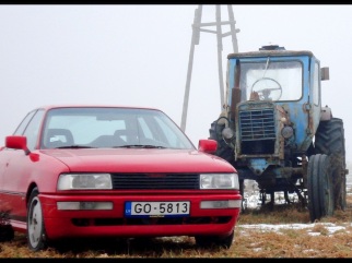 Audi sarkanas krāsā , 1989