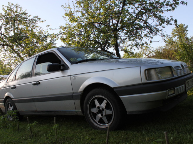 VW Passat 2.0, 1990