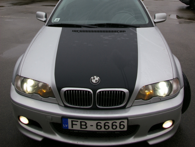 BMW 323 Mistique, 2000