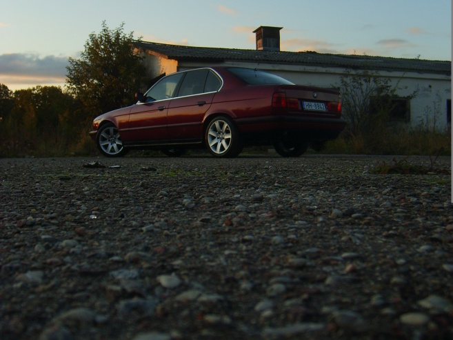 BMW 520 Calypso Red, 1992