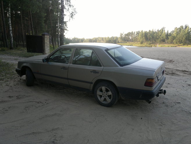 Mercedes-Benz 250 D w124, 1989