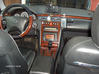 Mercedes-Benz  , 2000