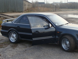 Mitsubishi 3.0 V6 , 1991