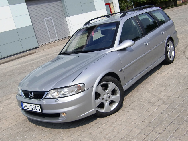 Opel Vectra 2.2Dti SPORT, 2001