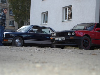 BMW  , 1987