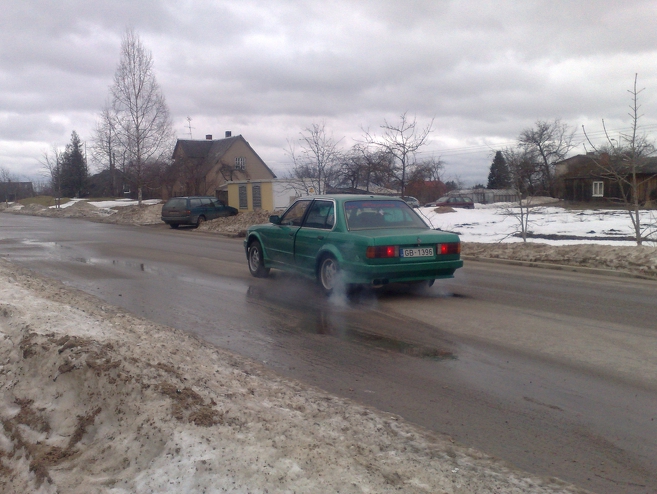 BMW 325 , 1984