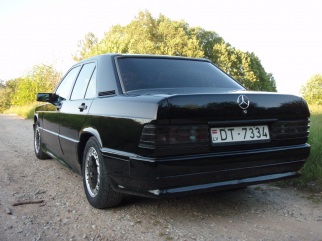 Mercedes-Benz 190 , 1990