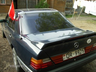 Mercedes-Benz  , 1986
