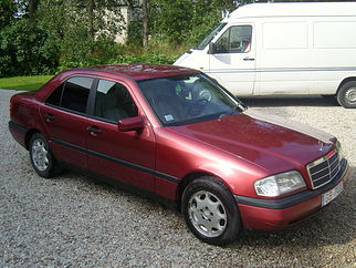 Mercedes-Benz  , 1995