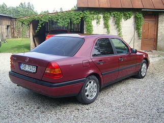 Mercedes-Benz  , 1995
