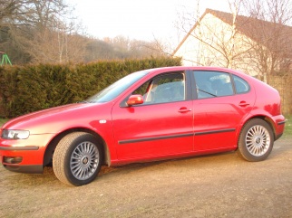 Seat SPORT TURBO 6 atrumi , 2002