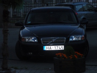 Volvo  , 2001