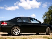 BMW 745 , 2002