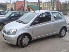 Toyota Yaris 1.0, 2001