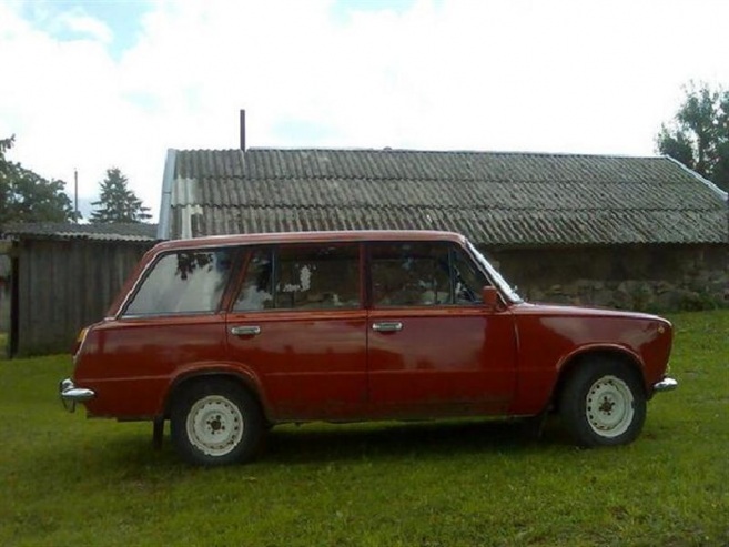 VAZ 2102 , 1976