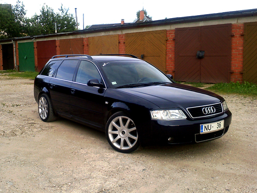 Audi A6 Avant Quattro, 2000