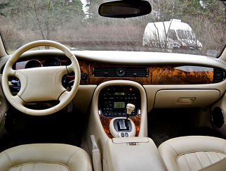 Jaguar  , 2000