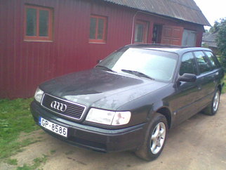 Audi C4 , 1992