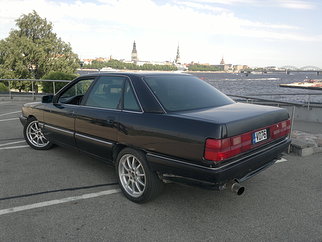 Audi 2.1 T , 1989