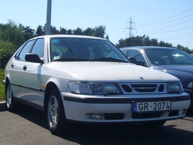 SAAB 9-3 baltais, 2000