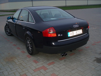 Audi  , 1998