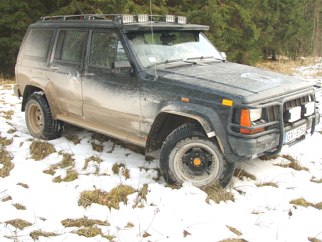 Jeep melnais nezvērs , 1995