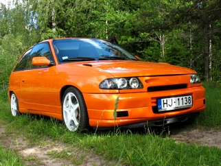 Opel  , 1995