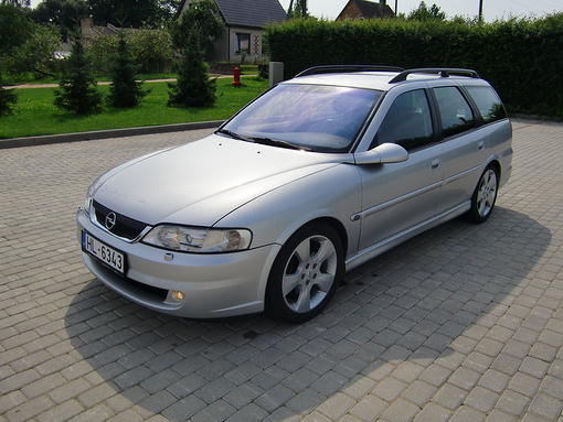 Opel Vectra 2.2Dti SPORT, 2001