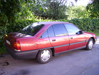 Opel Sarkanais , 1989