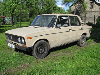 VAZ ar 1.5L dzinēju , 1983