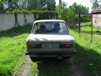 VAZ ar 1.5L dzinēju , 1983