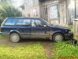 Mazda 323 universāls , 1993