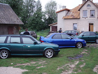 BMW  , 1991