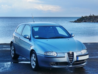 Alfa Romeo 147 , 2002