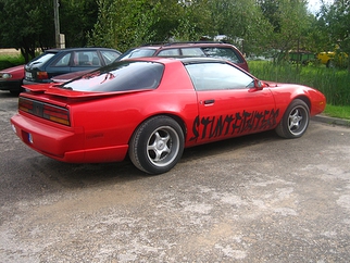 Pontiac Firebird man patīk, 1990