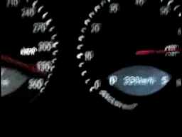 Mercedes-Benz SLR sasniedz ātrumu 338 km/h (video)