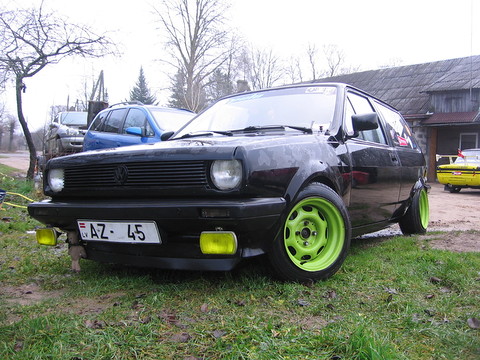 VW katafalk 86c, atkal krāsojam