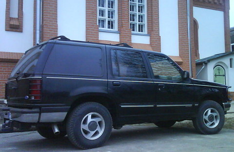 Ford XLT 4x4 V6, Apskate