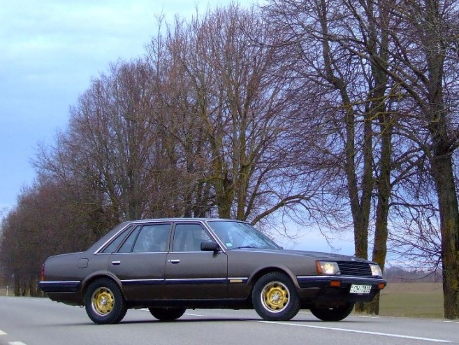 Nissan Laurel C31, 1984