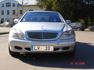 Mercedes-Benz  , 2002