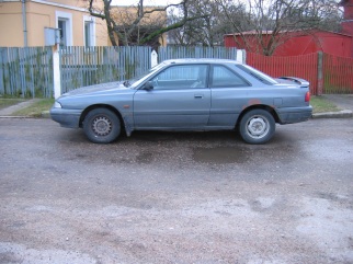 Mazda Kupeja 2.2l 12V , 1991