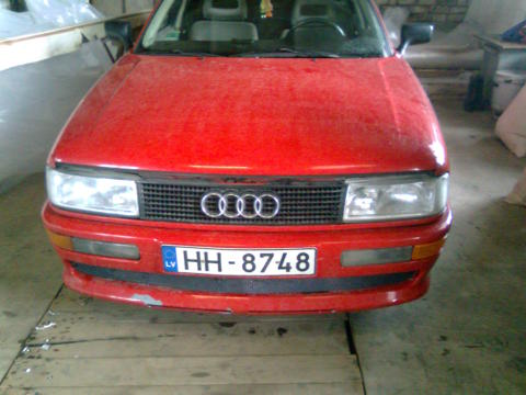 Audi 90 , Hella black + uzacs