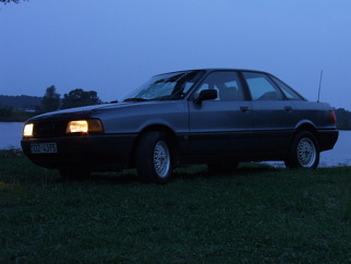 Audi 1.8 , 1987